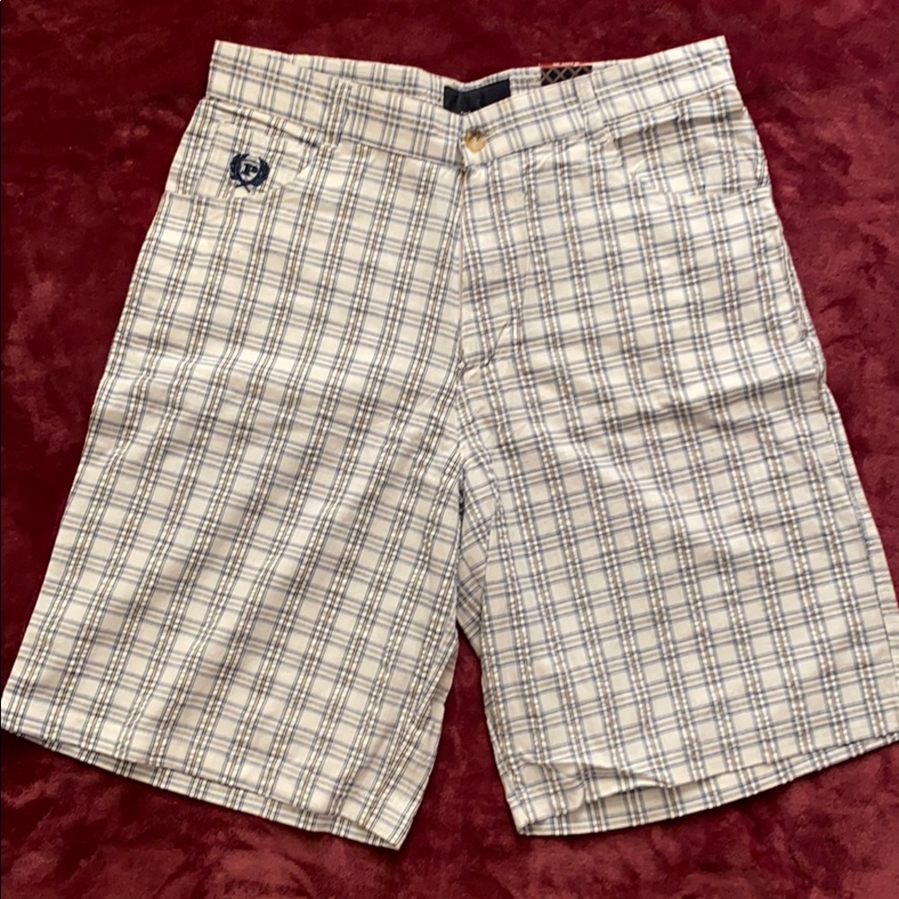 PHAT FARM PLAID SHORTS SZ 34 nwt